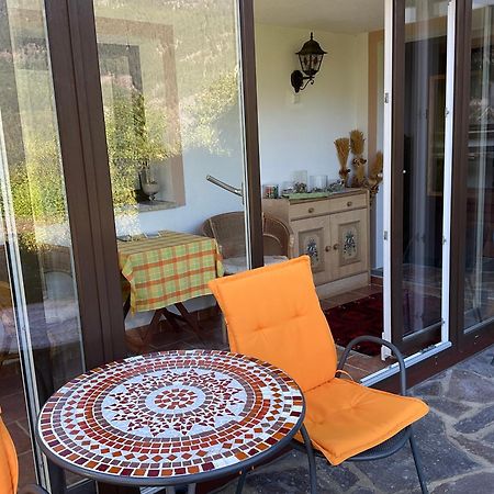 Double Room With A Kitchenette And Private Bathroom In A Beautiful Surrounding Sautens Zewnętrze zdjęcie