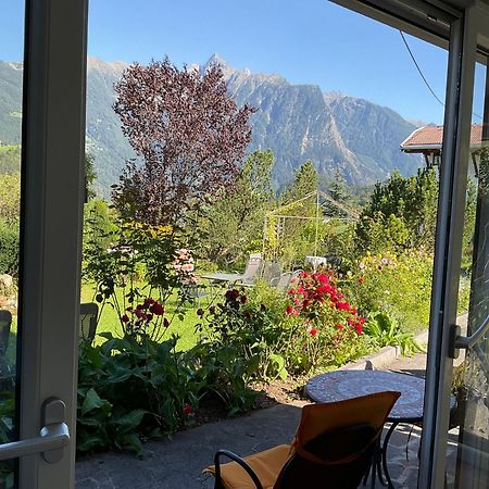 Double Room With A Kitchenette And Private Bathroom In A Beautiful Surrounding Sautens Zewnętrze zdjęcie
