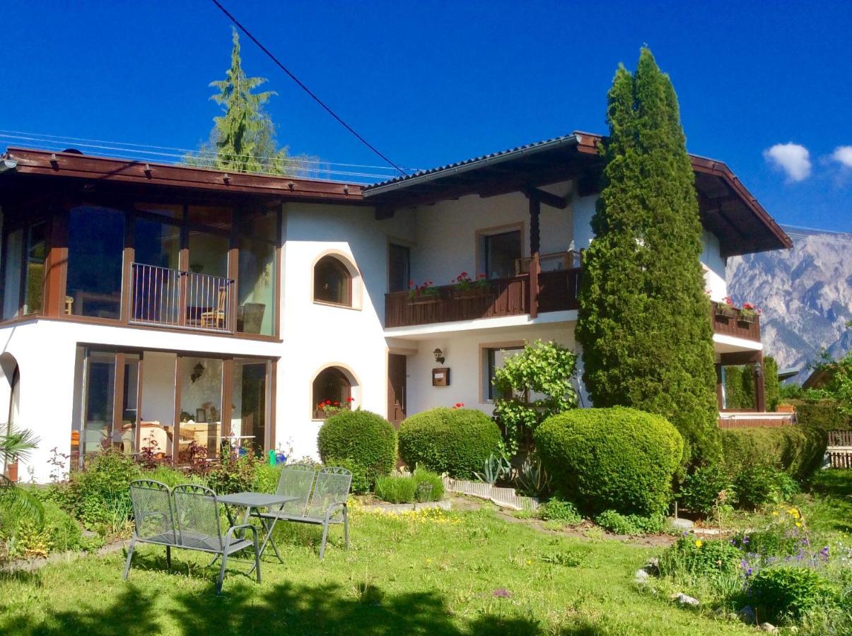 Double Room With A Kitchenette And Private Bathroom In A Beautiful Surrounding Sautens Zewnętrze zdjęcie