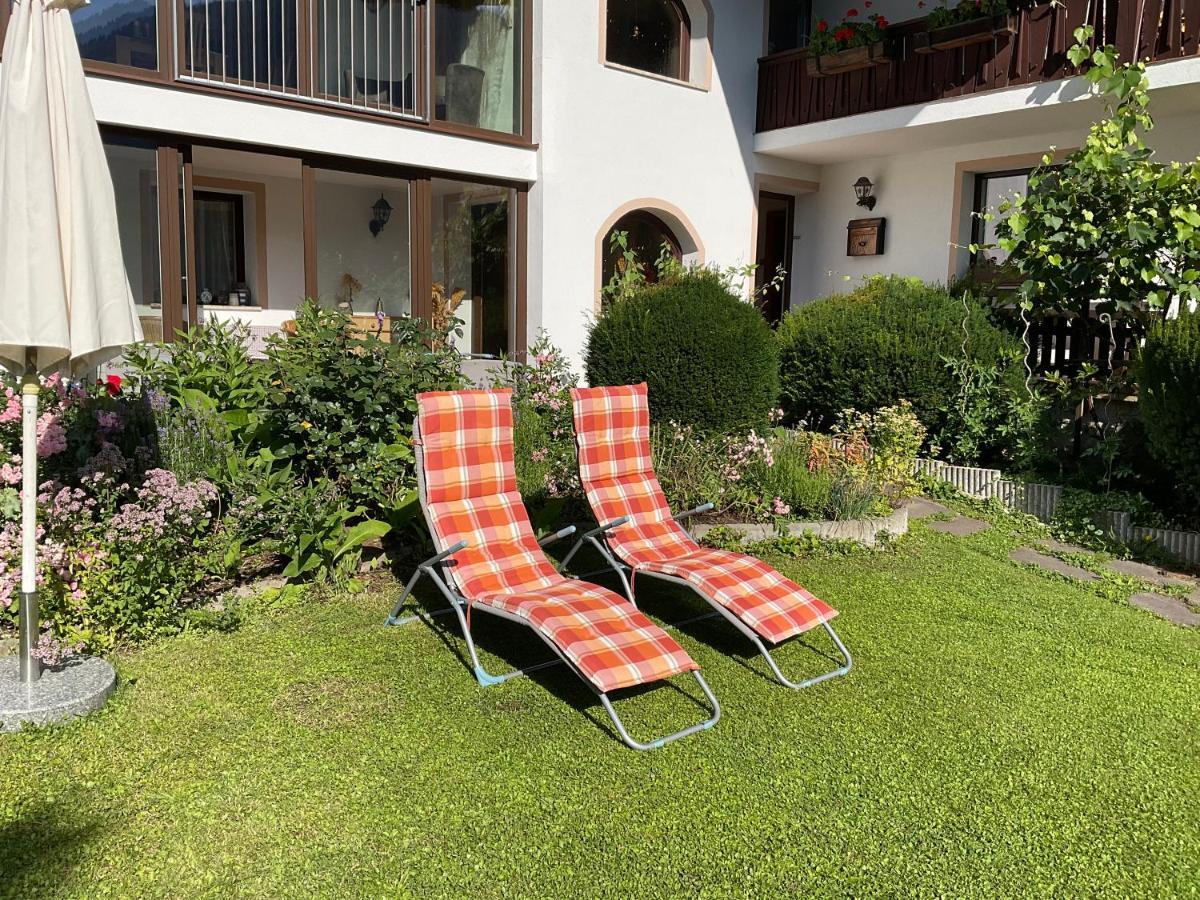 Double Room With A Kitchenette And Private Bathroom In A Beautiful Surrounding Sautens Zewnętrze zdjęcie